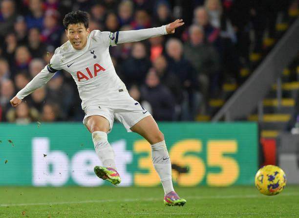 kaiyun-4连胜领跑！孙兴慜转C位，没有凯恩的热刺更牛了？